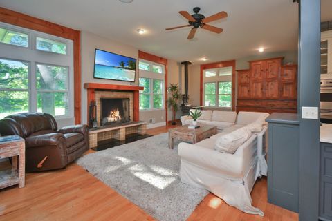 Tiny photo for 9159 N 1900 East Road E, Bloomington, IL 61705 (MLS # 12698680)