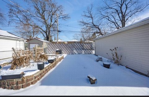 Tiny photo for 14233 S Wentworth Avenue, Riverdale, IL 60827 (MLS # 12550771)