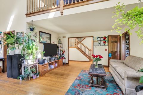 Tiny photo for 3947 Blackstone Avenue, Gurnee, IL 60031 (MLS # 12605646)