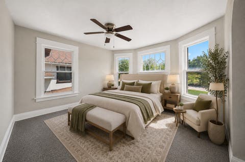 Tiny photo for 108 W Central Park Avenue, Davenport, IA 52803 (MLS # 12676961)