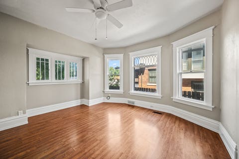 Tiny photo for 108 W Central Park Avenue, Davenport, IA 52803 (MLS # 12676961)