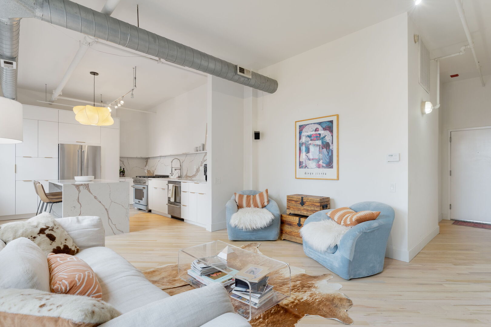 226 N Clinton Street 711