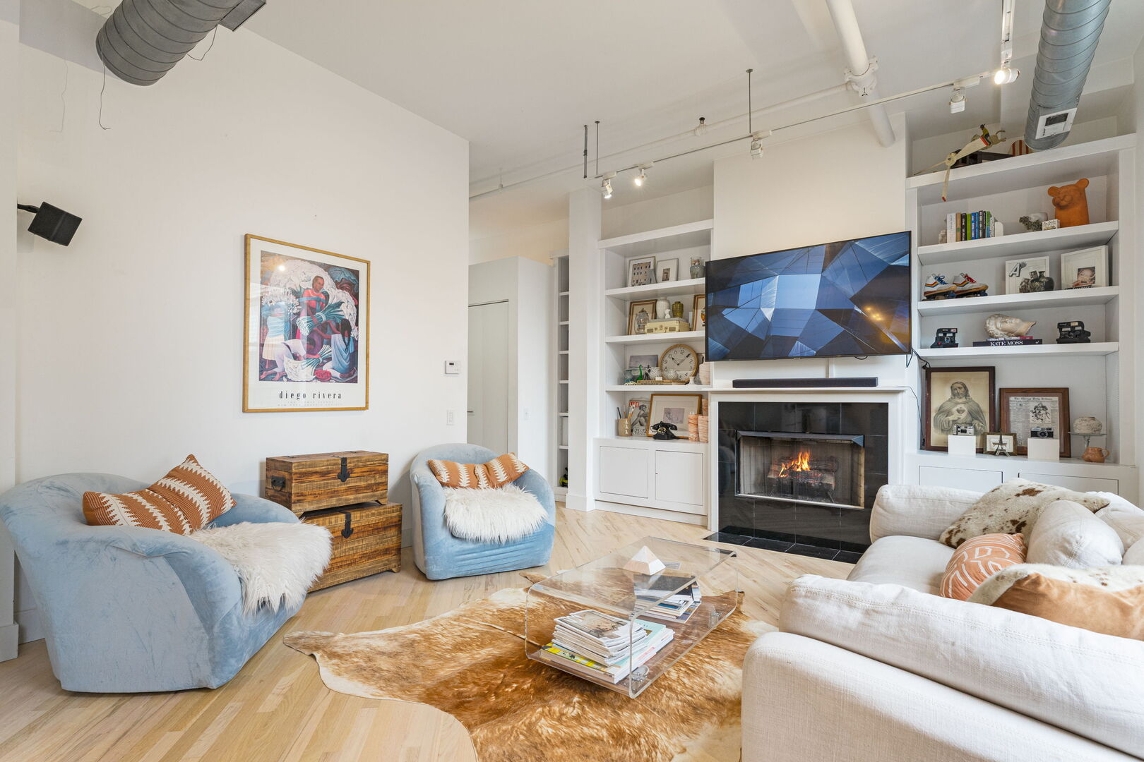 226 N Clinton Street 711