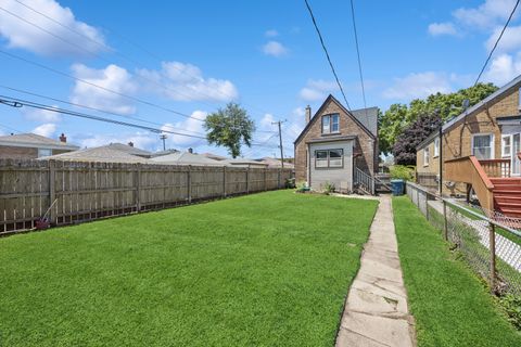 Tiny photo for 3835 Maple Avenue, Berwyn, IL 60402 (MLS # 12680943)