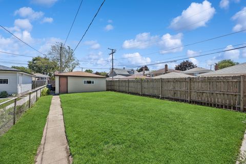 Tiny photo for 3835 Maple Avenue, Berwyn, IL 60402 (MLS # 12680943)