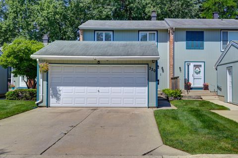Tiny photo for 330 Elmwood Lane, Bloomingdale, IL 60108 (MLS # 12698737)