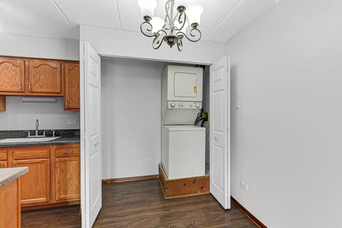 Tiny photo for 10430 Ridgeland Avenue #6, Chicago Ridge, IL 60415 (MLS # 12677778)