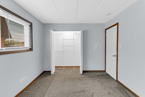 Tiny photo for 10430 Ridgeland Avenue #6, Chicago Ridge, IL 60415 (MLS # 12677778)