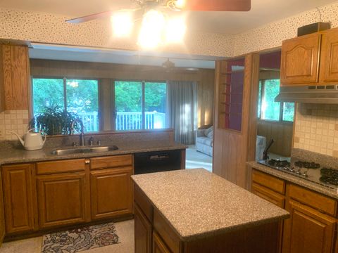 Tiny photo for 1285 Appleby Court, Mundelein, IL 60060 (MLS # 12440890)