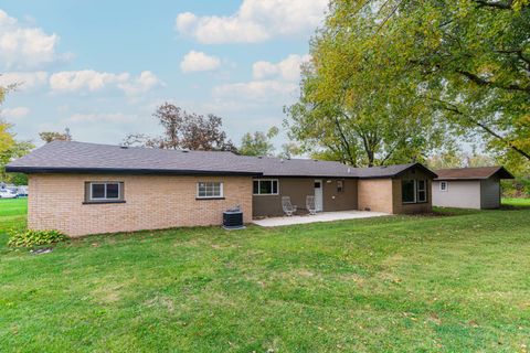 Tiny photo for 304 Cotton Avenue, DeKalb, IL 60115 (MLS # 12502445)