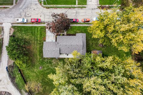 Tiny photo for 304 Cotton Avenue, DeKalb, IL 60115 (MLS # 12502445)