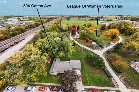 Tiny photo for 304 Cotton Avenue, DeKalb, IL 60115 (MLS # 12502445)