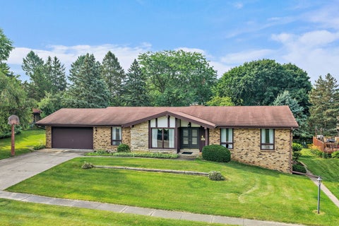 Tiny photo for 318 Laurel Lane, DeKalb, IL 60115 (MLS # 12710178)