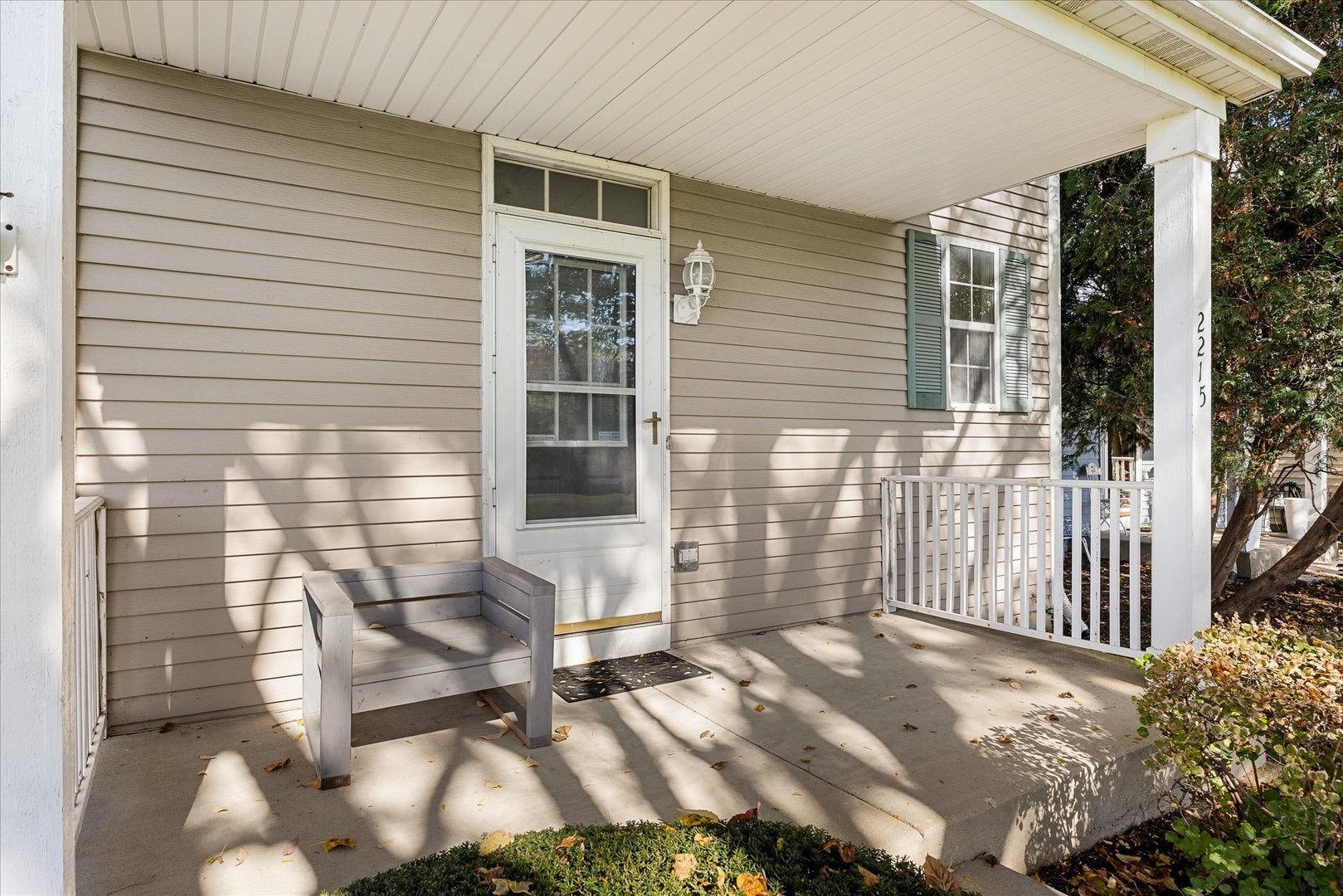2215 Dalewood Court