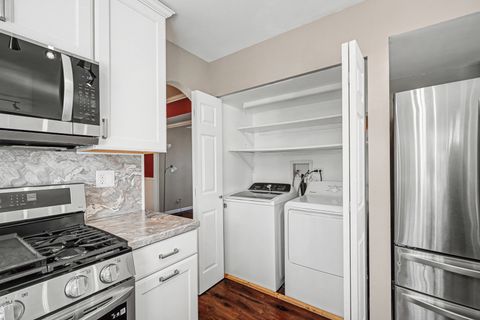 Tiny photo for 1080 Scarlet Oak Circle, Aurora, IL 60506 (MLS # 12581470)