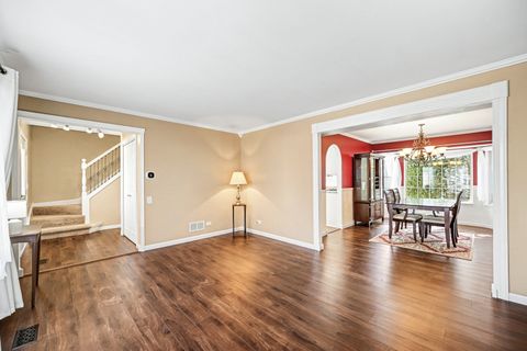 Tiny photo for 1080 Scarlet Oak Circle, Aurora, IL 60506 (MLS # 12581470)