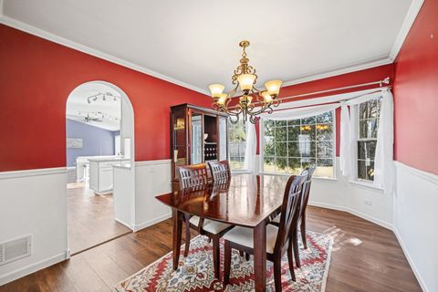 Tiny photo for 1080 Scarlet Oak Circle, Aurora, IL 60506 (MLS # 12581470)