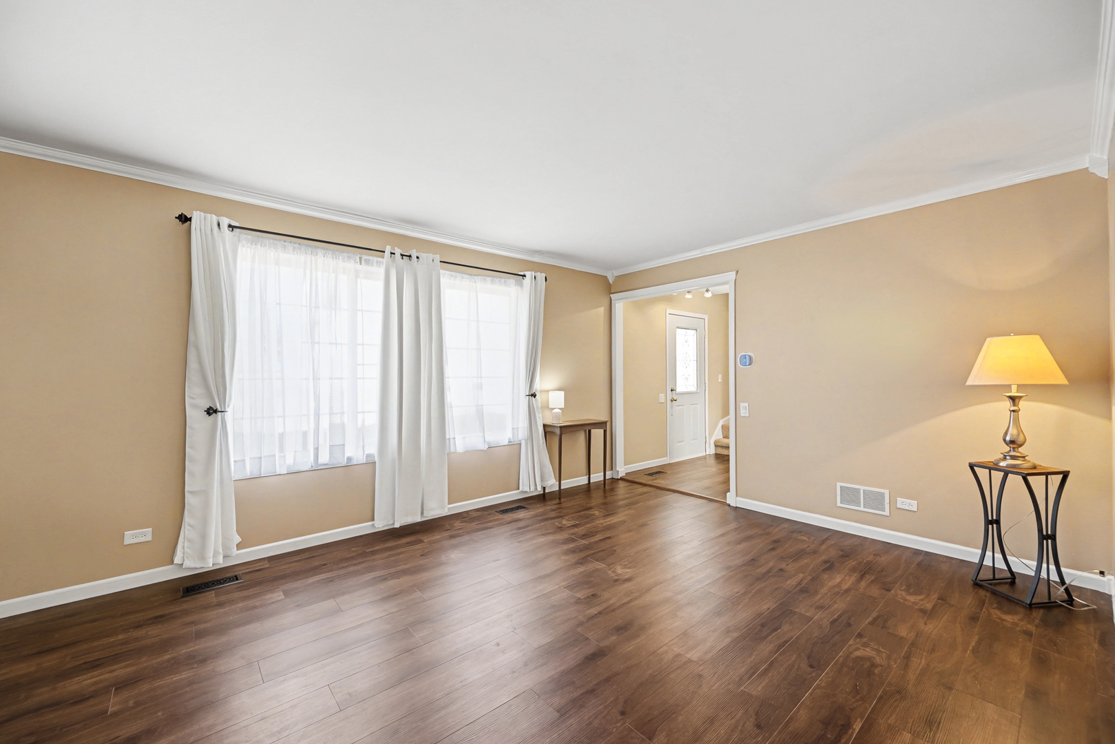 1080 Scarlet Oak Circle