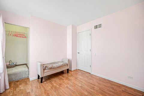 Tiny photo for 1080 Scarlet Oak Circle, Aurora, IL 60506 (MLS # 12581470)