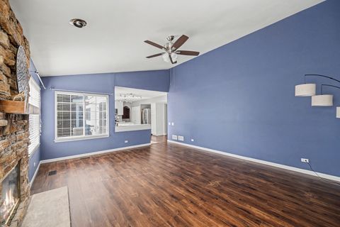 Tiny photo for 1080 Scarlet Oak Circle, Aurora, IL 60506 (MLS # 12581470)