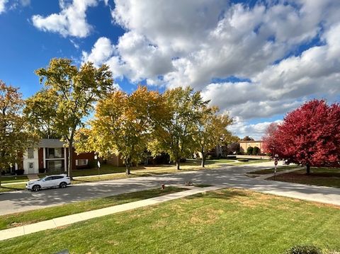 Tiny photo for 12817 CARRIAGE Lane #1, Crestwood, IL 60418 (MLS # 12616058)