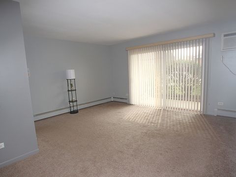 Tiny photo for 12817 CARRIAGE Lane #1, Crestwood, IL 60418 (MLS # 12616058)