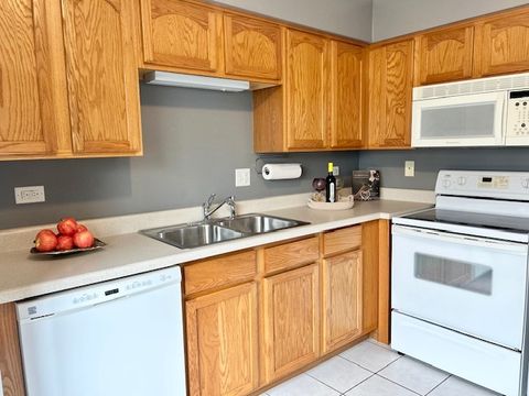 Tiny photo for 12817 CARRIAGE Lane #1, Crestwood, IL 60418 (MLS # 12616058)