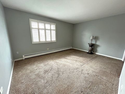 Tiny photo for 12817 CARRIAGE Lane #1, Crestwood, IL 60418 (MLS # 12616058)