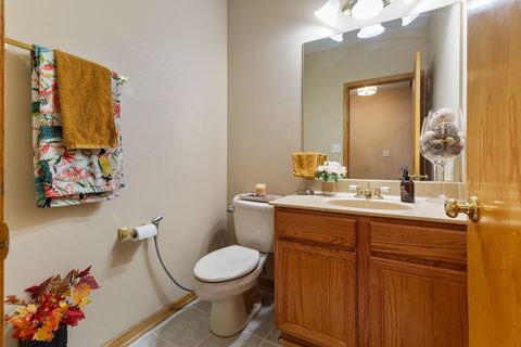 Tiny photo for 10936 Jodan Drive, Oak Lawn, IL 60453 (MLS # 12601867)