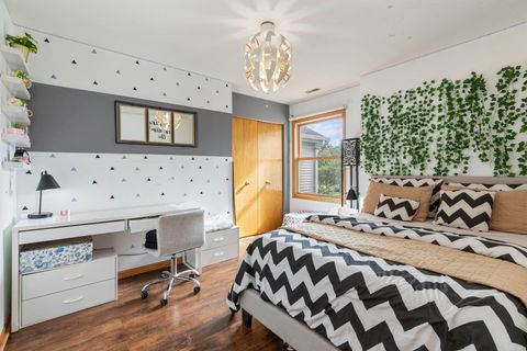 Tiny photo for 10936 Jodan Drive, Oak Lawn, IL 60453 (MLS # 12601867)