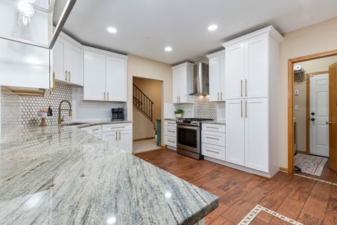 Tiny photo for 10936 Jodan Drive, Oak Lawn, IL 60453 (MLS # 12601867)