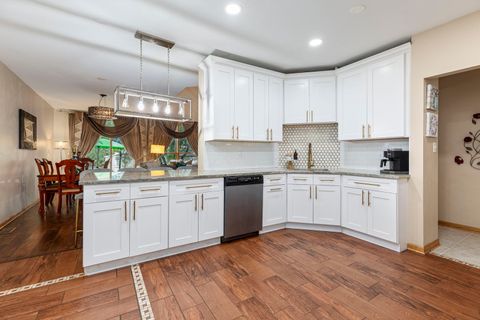 Tiny photo for 10936 Jodan Drive, Oak Lawn, IL 60453 (MLS # 12601867)