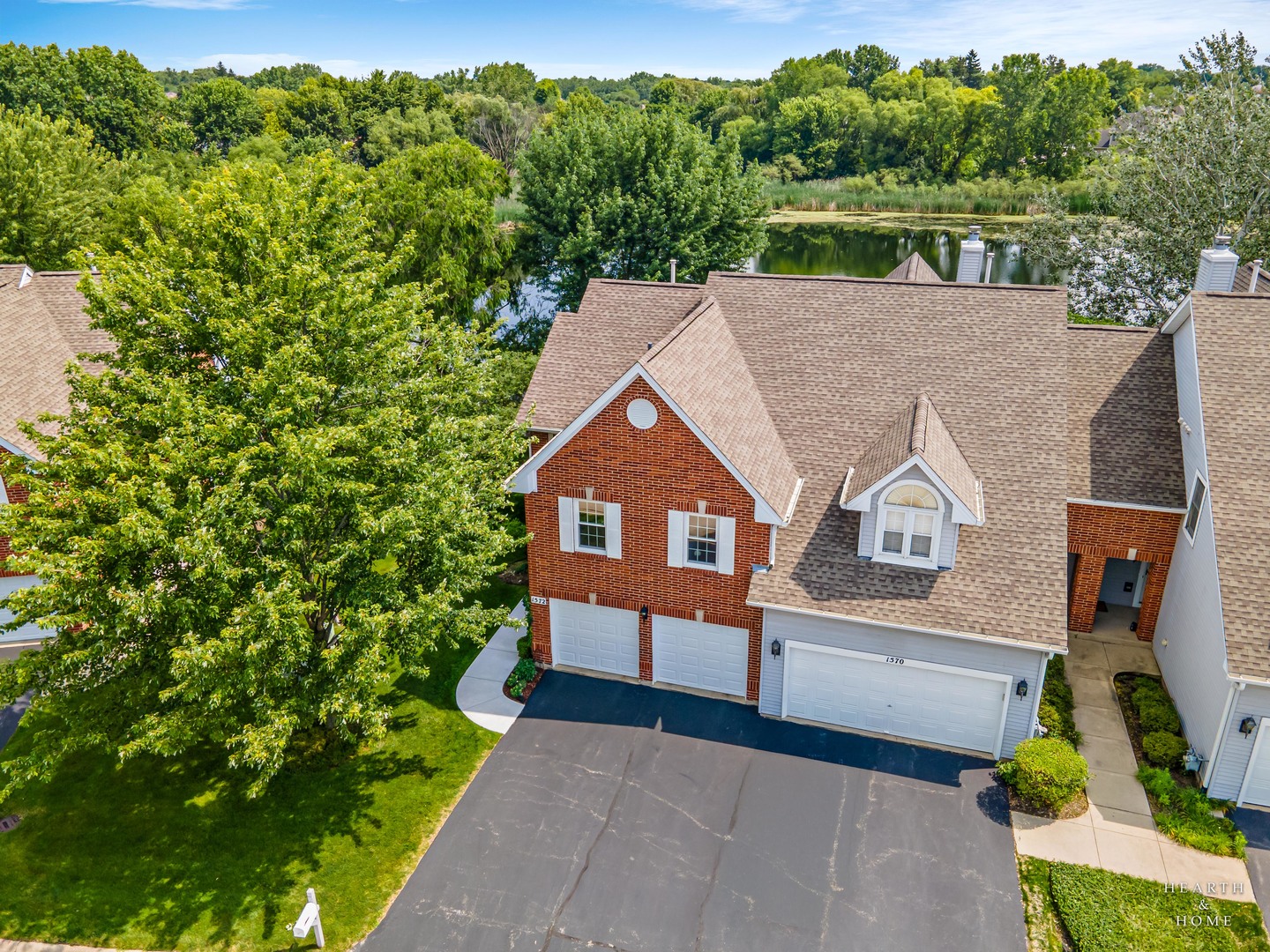 1572 W Ethans Glen Drive
