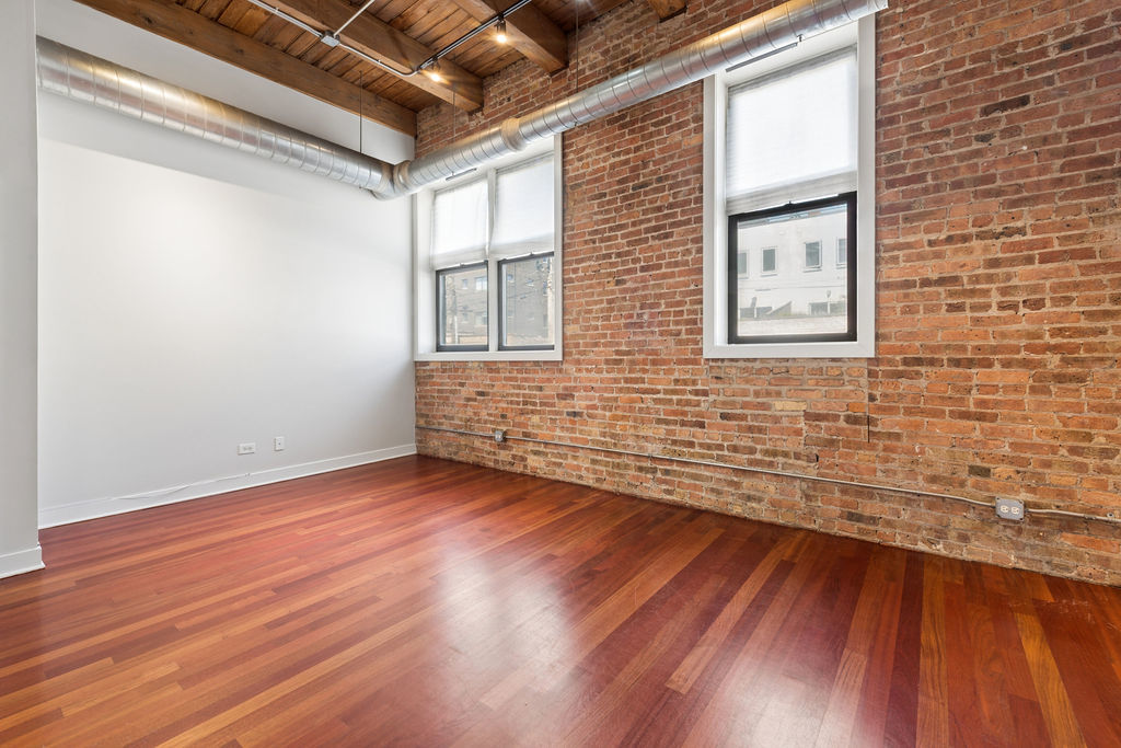 1050 W HUBBARD Street 1E