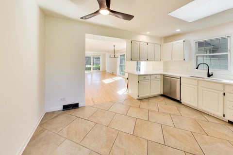 Tiny photo for 754 S Saylor Avenue, Elmhurst, IL 60126 (MLS # 12787532)
