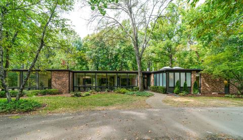 Photo of 1000 Whigam Road, Riverwoods, IL 60015 (MLS # 12413771)