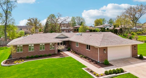 Photo of 9019 W Sierra Lane, Palos Hills, IL 60465 (MLS # 12746053)
