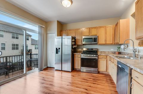 Tiny photo for 817 Summit Creek Drive, Shorewood, IL 60404 (MLS # 12682809)