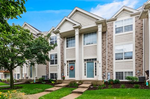 Tiny photo for 817 Summit Creek Drive, Shorewood, IL 60404 (MLS # 12682809)