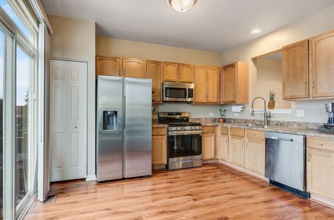 Tiny photo for 817 Summit Creek Drive, Shorewood, IL 60404 (MLS # 12682809)