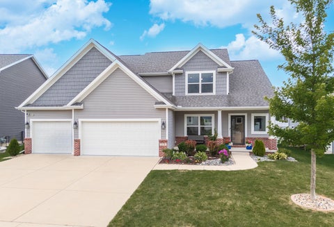 Tiny photo for 1116 Staghorne Way, Bloomington, IL 61705 (MLS # 12786965)