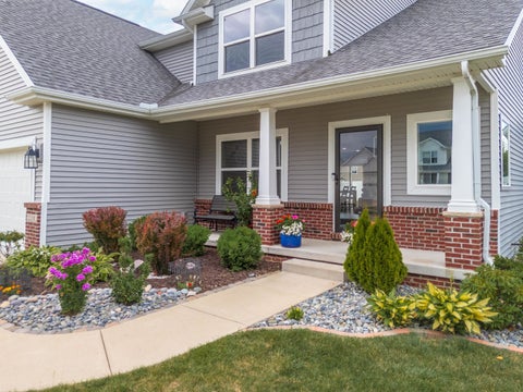 Tiny photo for 1116 Staghorne Way, Bloomington, IL 61705 (MLS # 12786965)