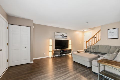 Tiny photo for 224 Foxhead Court #B, Bolingbrook, IL 60440 (MLS # 12722751)