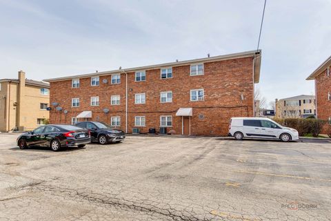Tiny photo for 10936 S Keating Avenue #1A, Oak Lawn, IL 60453 (MLS # 12612441)