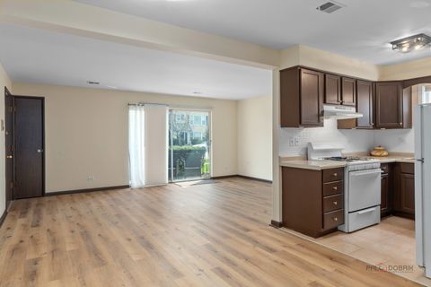 Tiny photo for 10936 S Keating Avenue #1A, Oak Lawn, IL 60453 (MLS # 12612441)