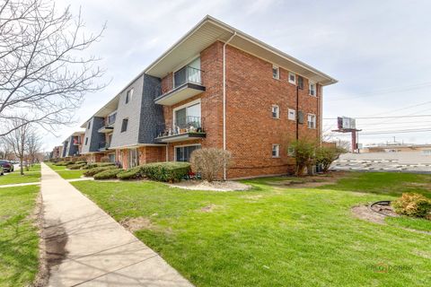 Photo of 10936 S Keating Avenue #1A, Oak Lawn, IL 60453 (MLS # 12612441)