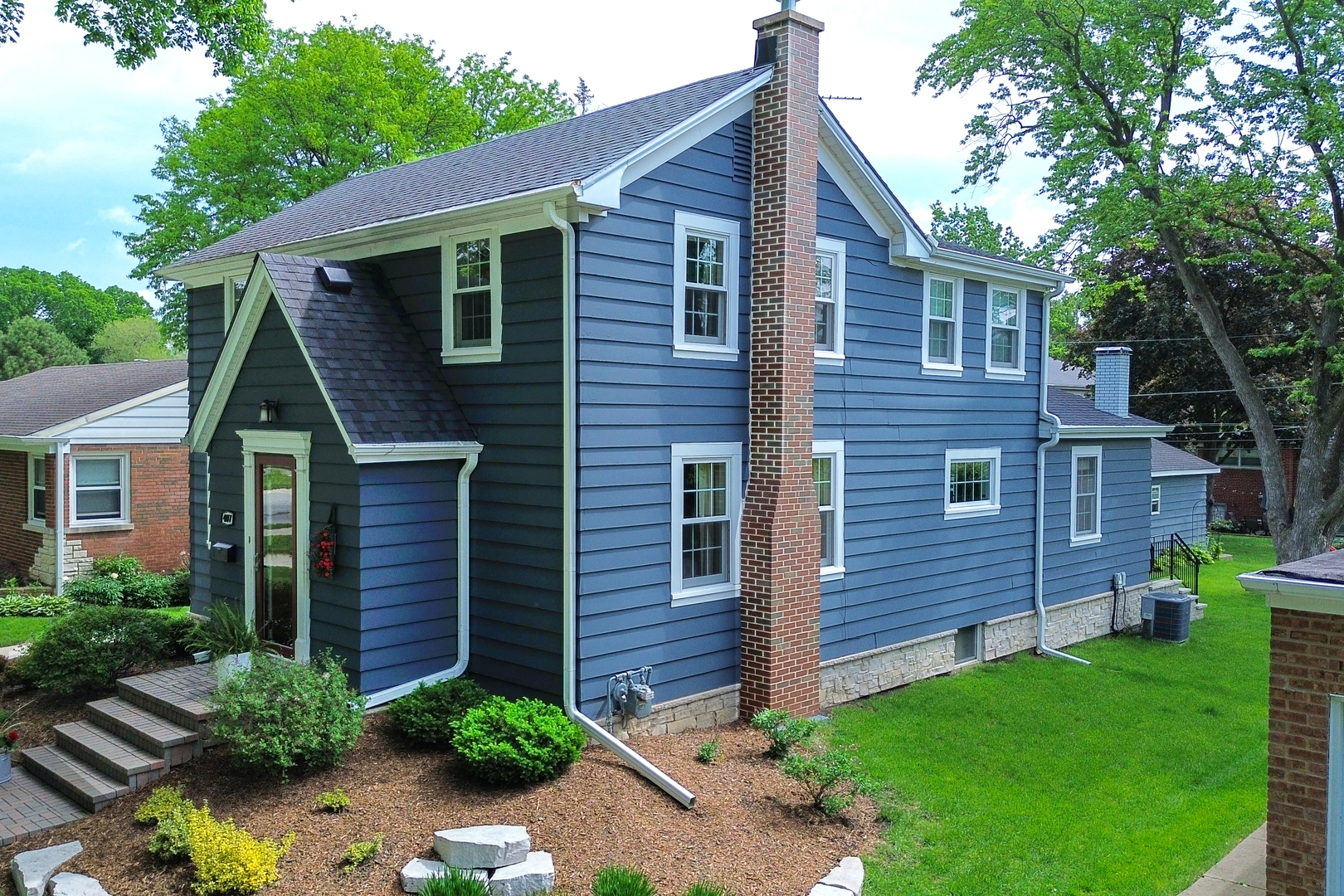 407 N PROSPECT MANOR Avenue