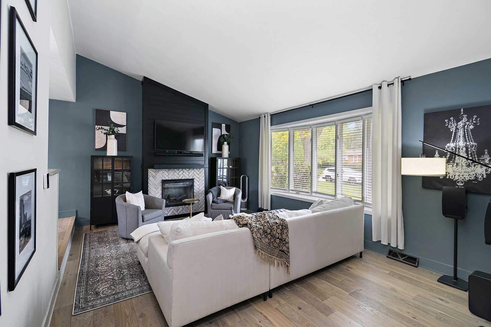 765 W Bayer Drive