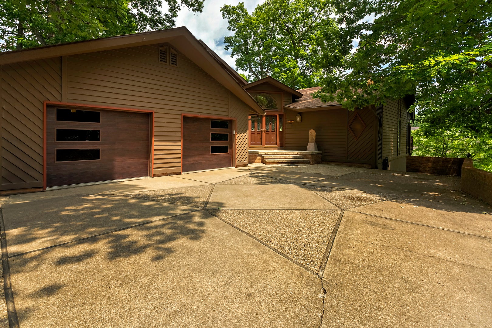 396 Lake Indian Hills Circle