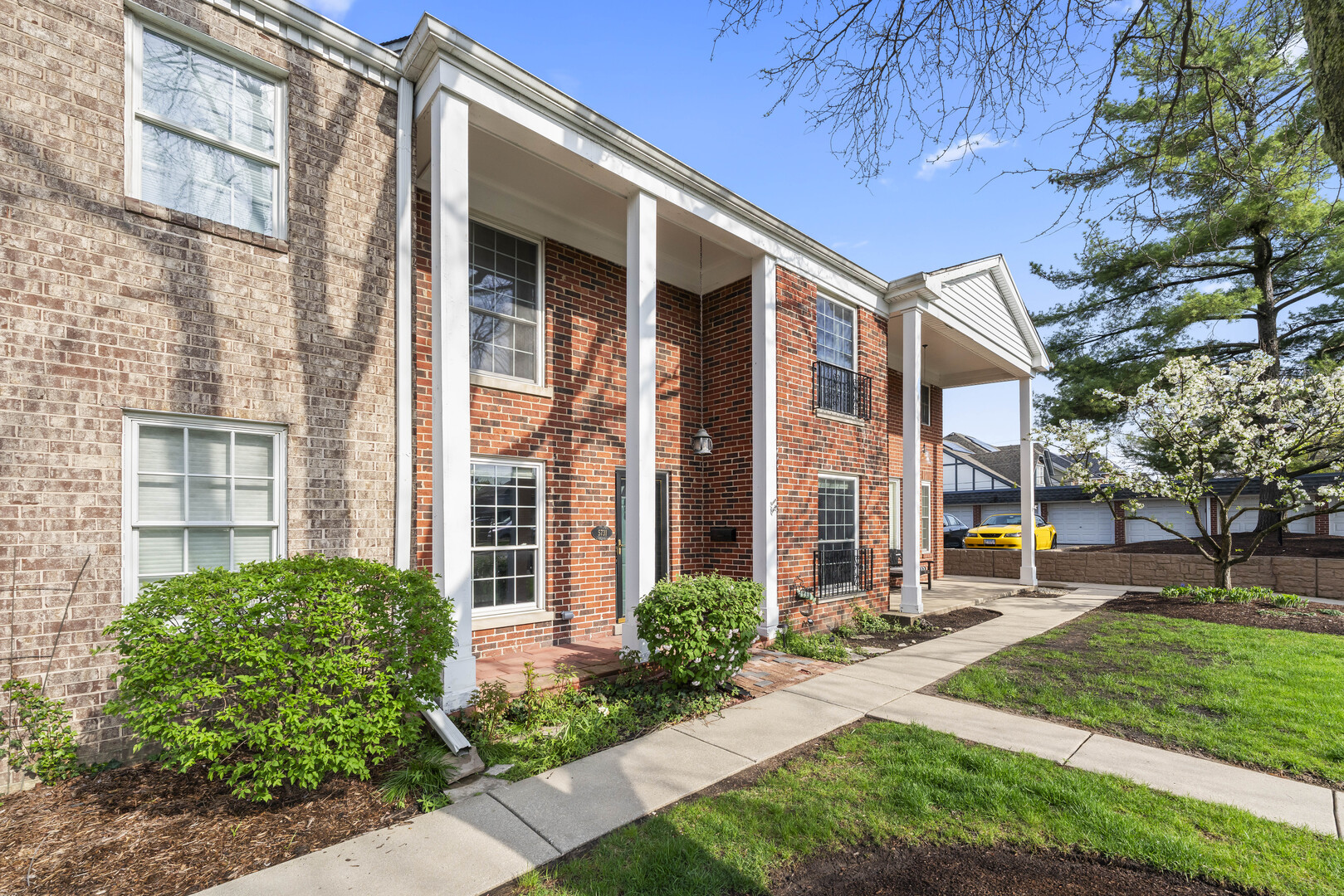 5731 Sutton Place